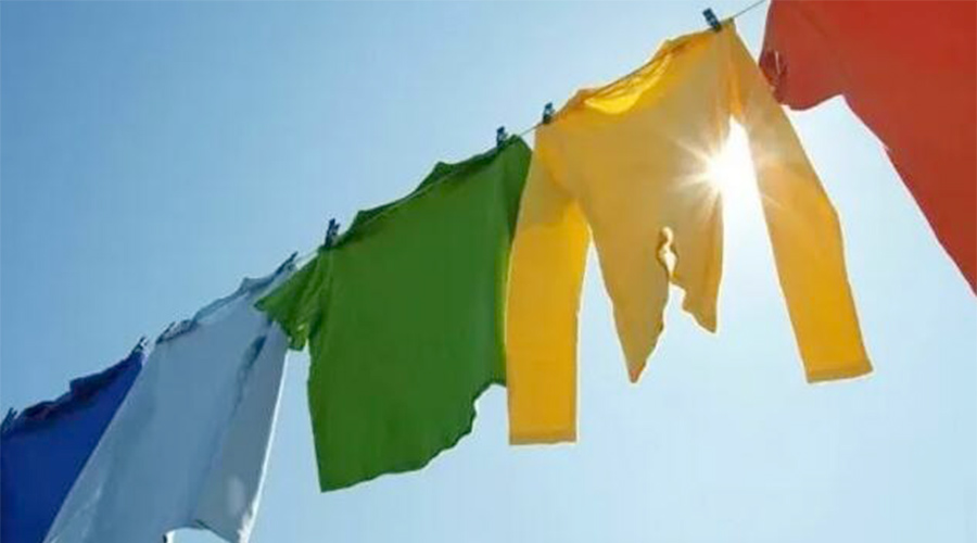 家用衣服烘干機(jī)與太陽(yáng)晾曬干衣相比，哪種更節(jié)省能源？