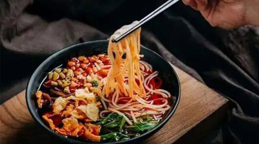 吃螺螄粉衣服上有味道如何快速解決！滾筒衣服烘干機(jī)有辦法