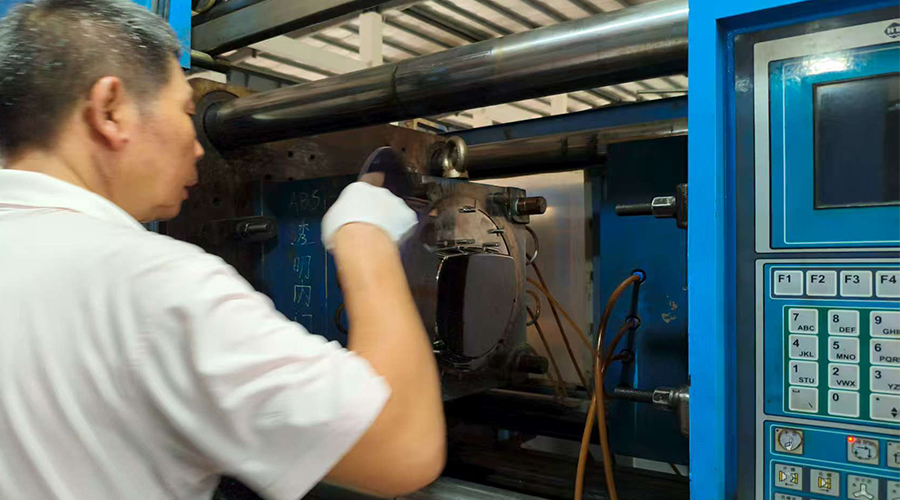 品質(zhì)鑄就信賴，服務(wù)成就卓越